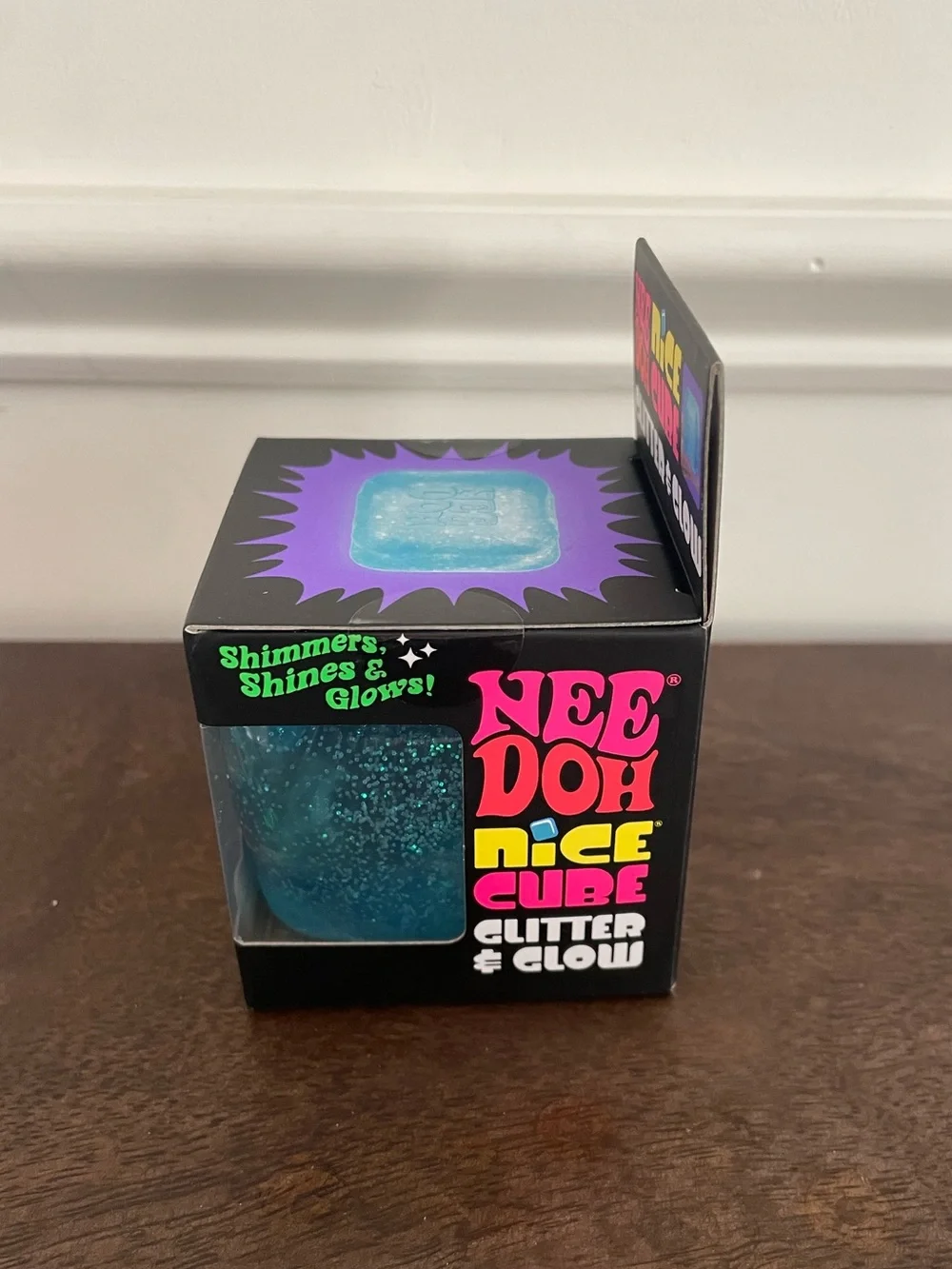 NeeDoh Nice Cube Glitter & Glow